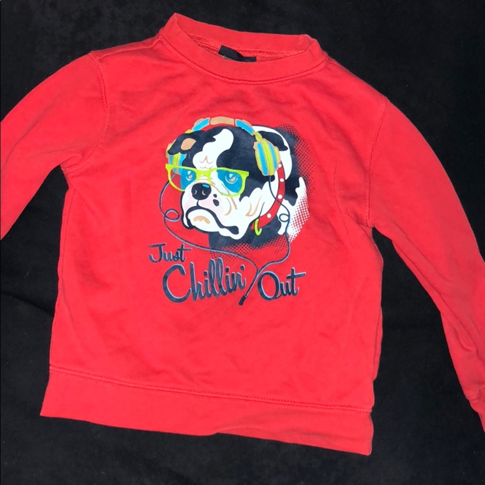 B12: Sweater